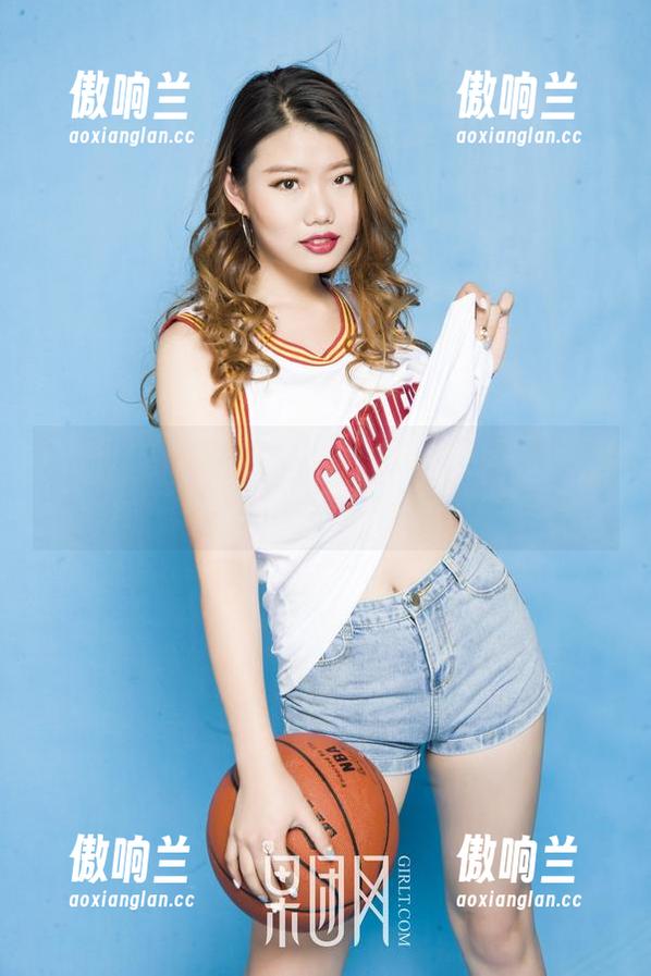 GIRLT果团网-龚玥菲 GIRLT果团网 - 龚玥菲的透明写真合集,真让人琢磨不透啊