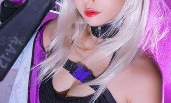 Messie Huang的女友作品,就让我默默边看边羡慕…
