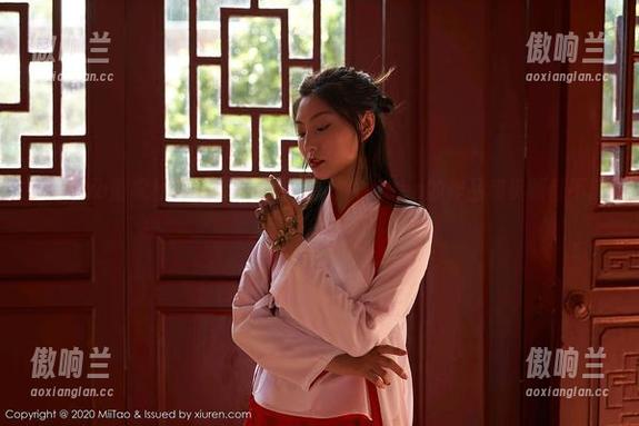 MiiTao蜜桃社-王婉悠Queen MiiTao蜜桃社 - 玩转豹纹,王婉悠Queen的作品和资源都不简单!