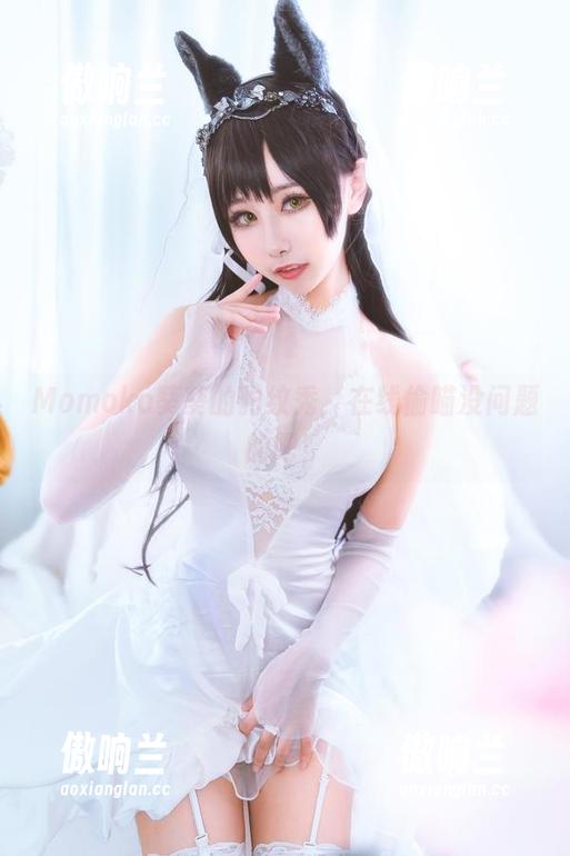 Momoko葵葵的豹纹秀，在线偷瞄没问题的吧！