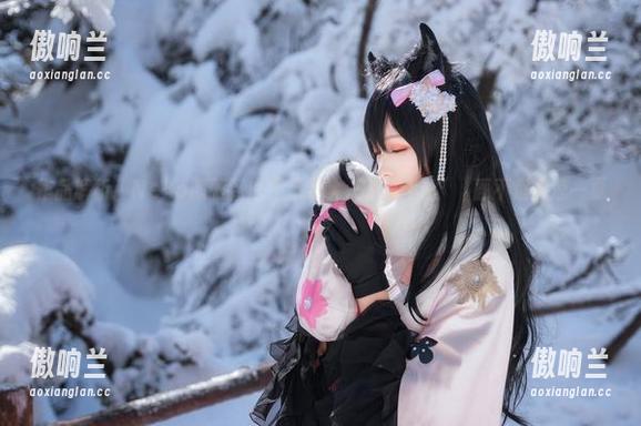 Neko薇薇 作品解析:Neko薇薇到底是想要啥,“裤里丝”裏面不是清凉一夏吗?