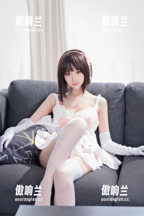Shika小鹿鹿 作品中的玄机:Shika小鹿鹿与灰丝的微妙碰撞
