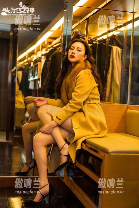 TouTiao头条女神-小小鱼 TouTiao头条女神 - 小小鱼的“空姐”合集:飞扬的不只有航空日常