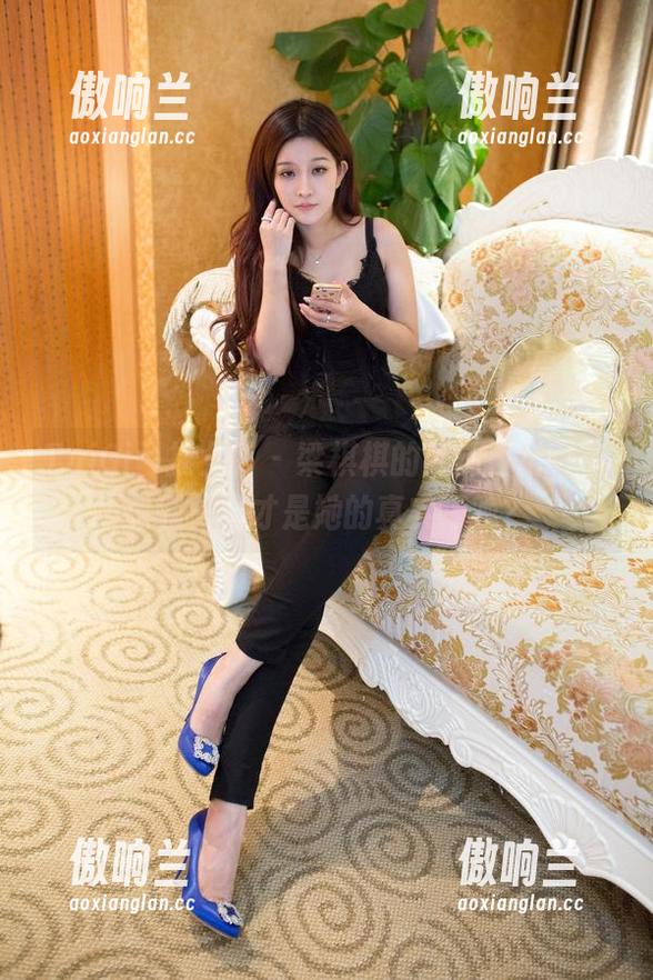 TuiGirl推女郎-梁棋棋 TuiGirl推女郎 - 梁棋棋的高清日常,究竟哪一张才是她的真实呼唤?