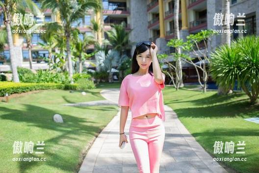 TuiGirl推女郎-赵纹清 TuiGirl推女郎 - 赵纹清的“温柔”,高清得让我想多了,这身姿也太会撩吧?
