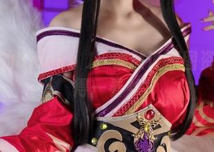 万圣节的Umeko J:谁敢说原图资源不值得一看?
