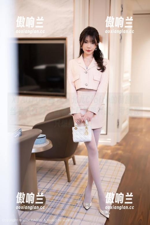 XIAOYU语画界-允儿Claire XIAOYU语画界 - 允儿Claire的制服黑丝私人订制:自领大厂神乎其技,可实在只想躺着看!