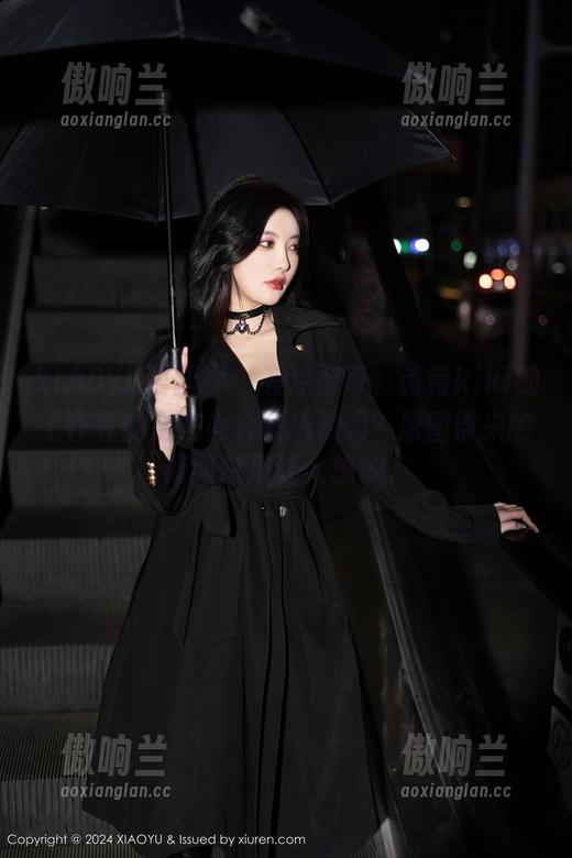 XIAOYU语画界-诗诗kiki XIAOYU语画界 - 有点好奇,诗诗kiki的工作真的是在办公室拍照吗?原图带来的疑问总是让人想多。