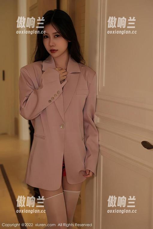 Xiuren秀人网-徐莉芝Booty Xiuren秀人网 - 原图欣赏:徐莉芝Booty和水手服,有种让我想随意航行的冲动。