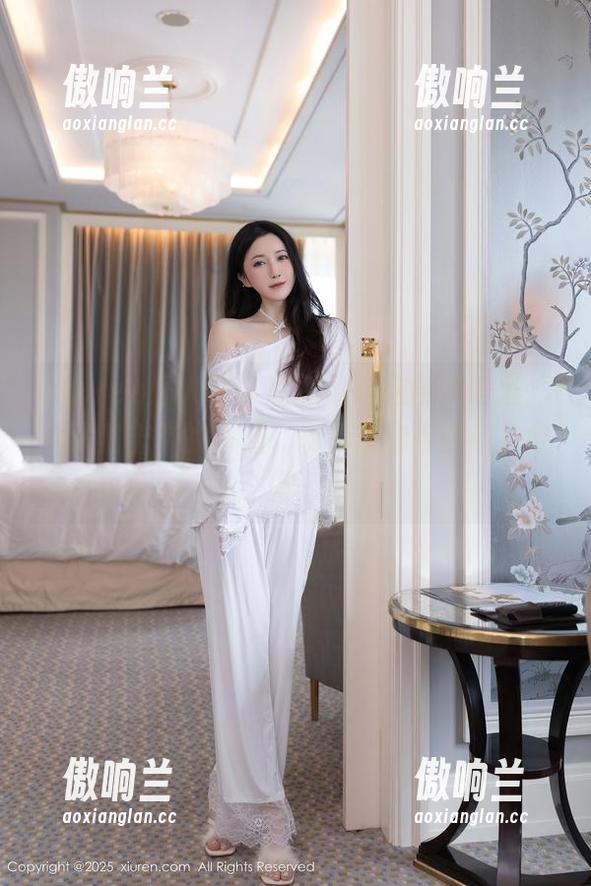 Xiuren秀人网-李雅柔 Xiuren秀人网 - 李雅柔在这条短裙里,在线狙击你的目光,资源给你很多想象空间。