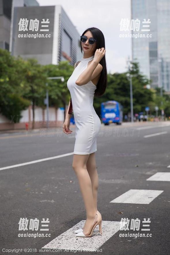 Xiuren秀人网-陈雅漫VICKY Xiuren秀人网 - 当夏日遇上陈雅漫VICKY:资源有点飘,眼睛却扎心了!