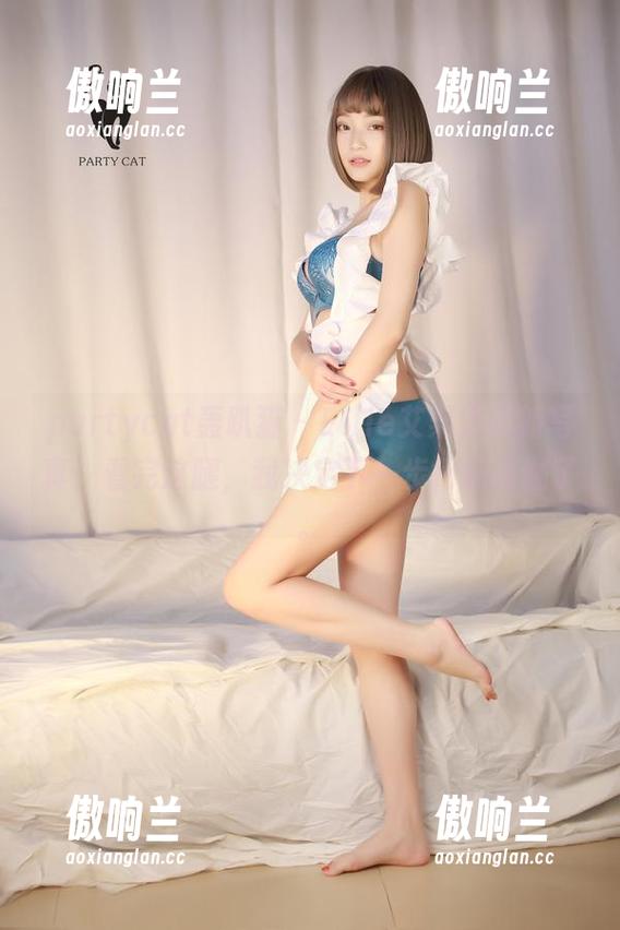 partycat轰趴猫-Ellie艾栗栗 partycat轰趴猫 - Ellie艾栗栗最新写真:看完这腿,我决定下一步得练瑜伽了。