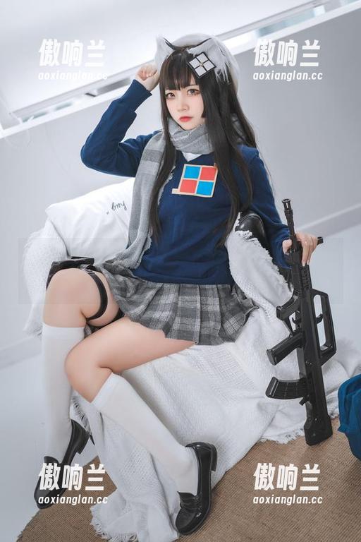 二佐Nisa 原图里的二佐Nisa:牛仔裤是怎么cos赢的?