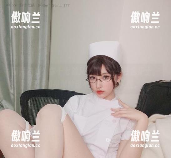你十七鸽 图片档案:你十七鸽又出新作——灰色护士,满眼都是那种说不出的引人入胜。
