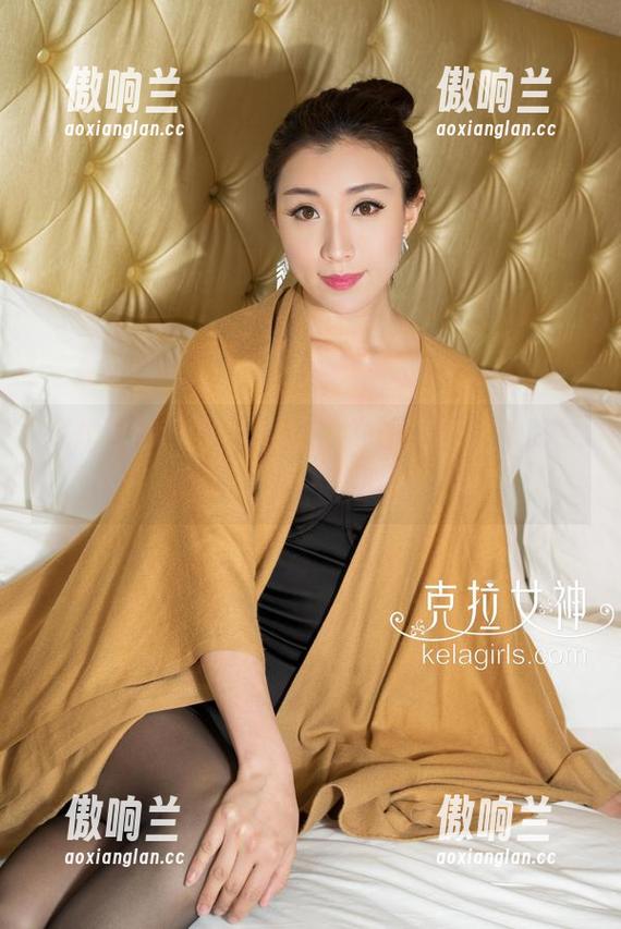 克拉女神 - 写真时间，高子琁的吊带，看得人想要一个拥抱。
