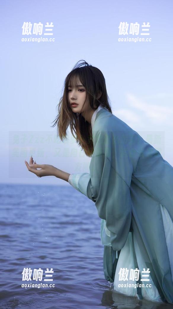 兔子Zzz不吃胡萝卜 兔子Zzz不吃胡萝卜竟然这么厉害!最新美图更新,又是向日葵系列,适合发发朋友圈。