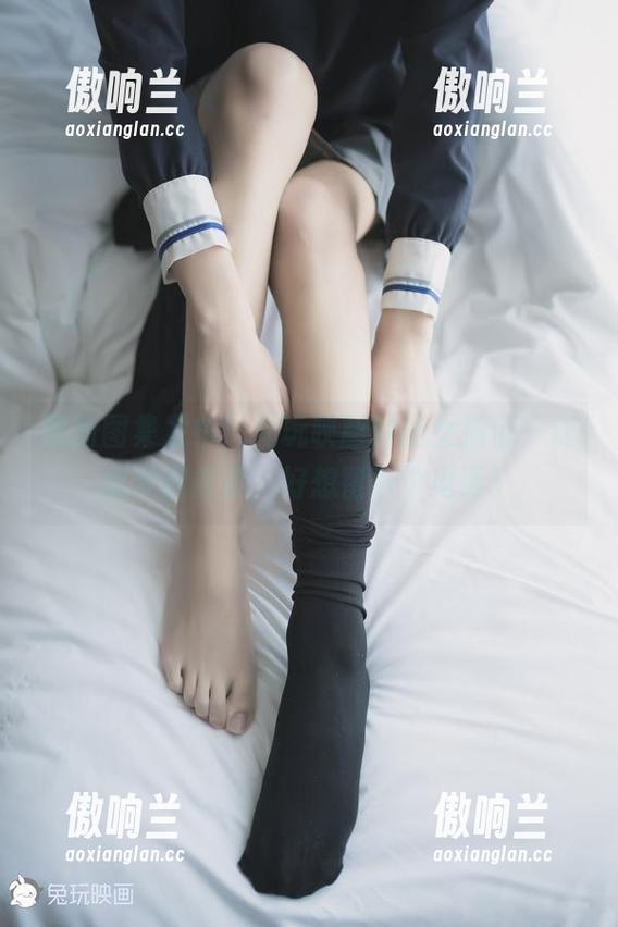 最新图集发布！兔玩映画的酷女孩们，让我梦回青春，好想留下个电话！