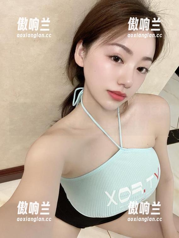 微密圈 - 最新照片刷新你的认知：奶宝妹纸和随车小秘书的车上斗智斗勇！