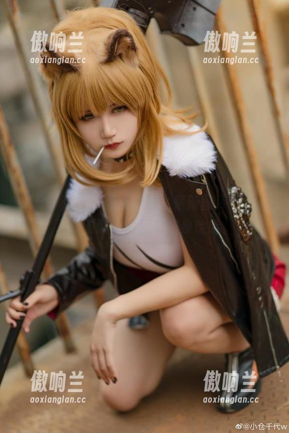 小仓千代w 小仓千代w穿着水手服,最新图库,打破了我对制服的所有想象哈哈。