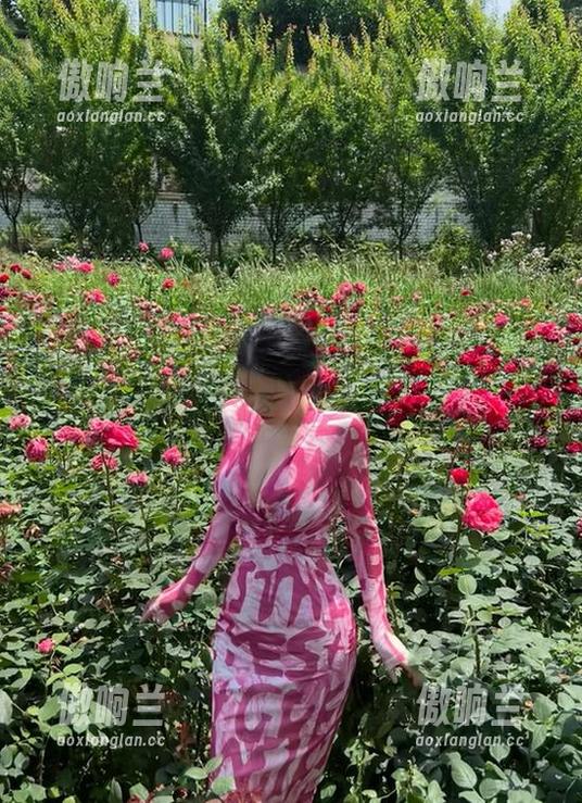 微密圈 - 职业装加左公子666，写真资源不怕多，快来抢吧！