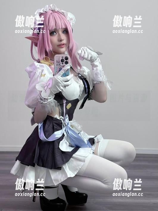 幼爱youmeko 幼爱youmeko的御姐形象,图片与资源的差异真有趣。