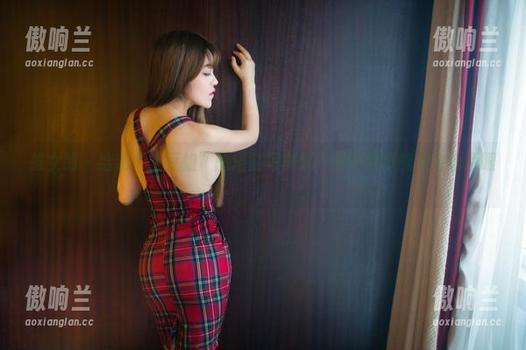 推女郎-土豆姐 推女郎 - 给我“土豆姐”的浴缸写真集,虽然我可能只会看两眼。