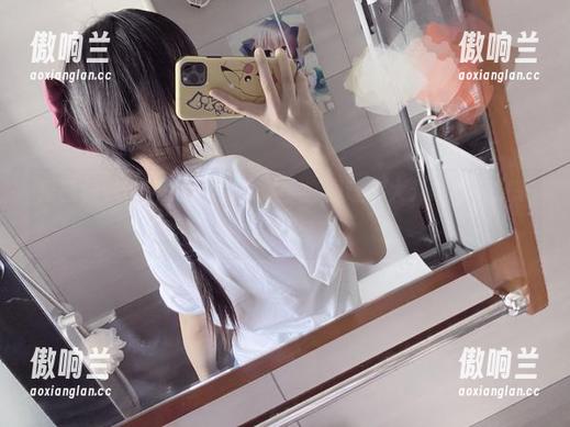 摇摇乐yoyo的另类秘书装，套图让你大开眼界，快来分享吧！