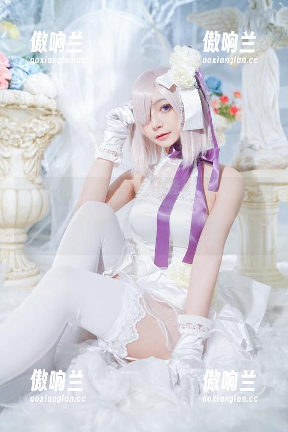 星野saori 星野saori的95玉玲珑COS,高清到不忍心错过任何细节,细腻程度让人想为其打call。