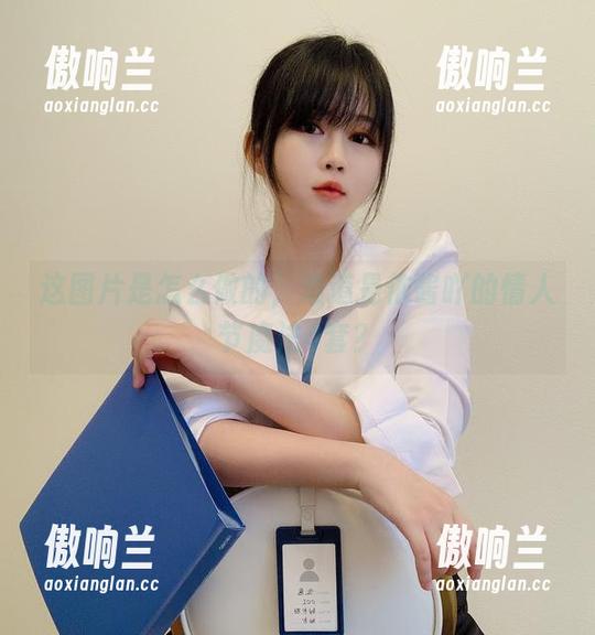 是依酱吖 这图片是怎么做的,难道是依酱吖的情人节魔法4套?