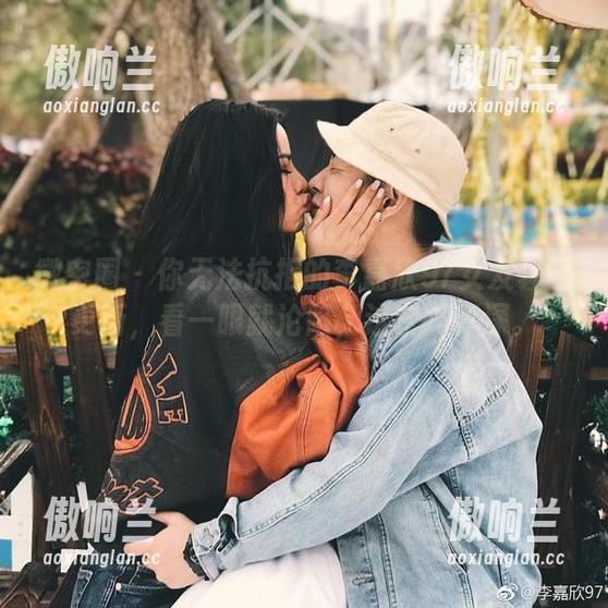 微密圈 - 你无法抗拒的李嘉欣97女友套图更新，看一眼就沦陷，这套路真深。