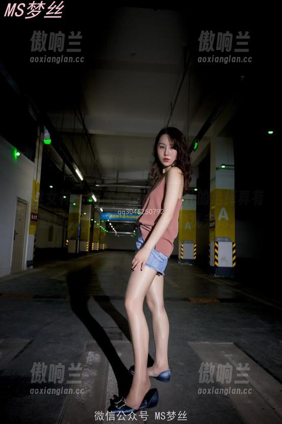 梦丝女神-张灵儿 梦丝女神 - 棉袜美图,张灵儿的选择真有意思,脚下这风景让我意犹未尽。