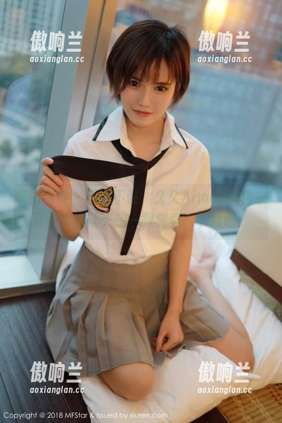 模范学院-久久Aimee 模范学院 - 不得不说,久久Aimee的内衣写真实在让人想一探究竟,下载吧!