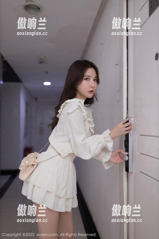 秀人网-Milk大萌 秀人网 - 一场Milk大萌的婚纱秀,图库里下载的都是爱呢