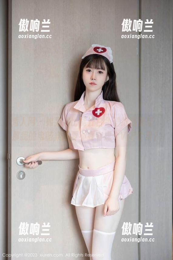 秀人网-娜比 秀人网 - 如果娜比能开白色壁纸旗舰店,那我的电脑桌面要不要考虑个VIP会员?
