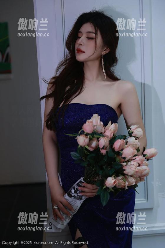 秀人网-白甜 秀人网 - 就在这里!白甜的娇小娇躯征服了美图界,我认为我的键盘可能要因滴口水而离职了。