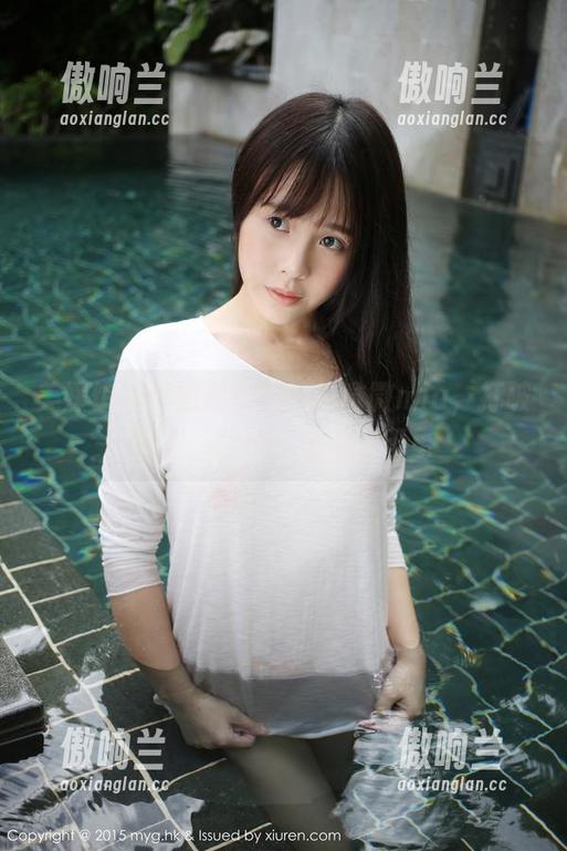 美媛馆-徐微微mia 美媛馆 - 校服写真中的徐微微mia,打破我对“学生”的所有印象