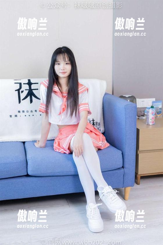 袜啵啵-奶油 袜啵啵 - 这才是真正的黑丝秘籍!奶油的最新力作——黑丝打底(脚尖加固款)资源超丰厚!