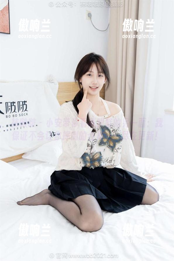袜啵啵-小安 袜啵啵 - 小安带你看高跟鞋的另一面:我保证不会让你摔倒的合集——尽在更新!