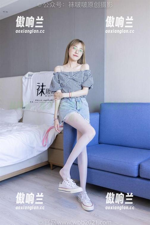 袜啵啵 - 稚予私拍图集，单靠美足秒杀一切。