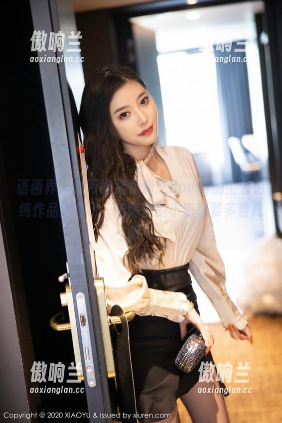 语画界-徐莉芝Booty 语画界 - 我可能被徐莉芝Booty的全套清纯作品迷住了,连隔壁的小猫也要多看几眼!