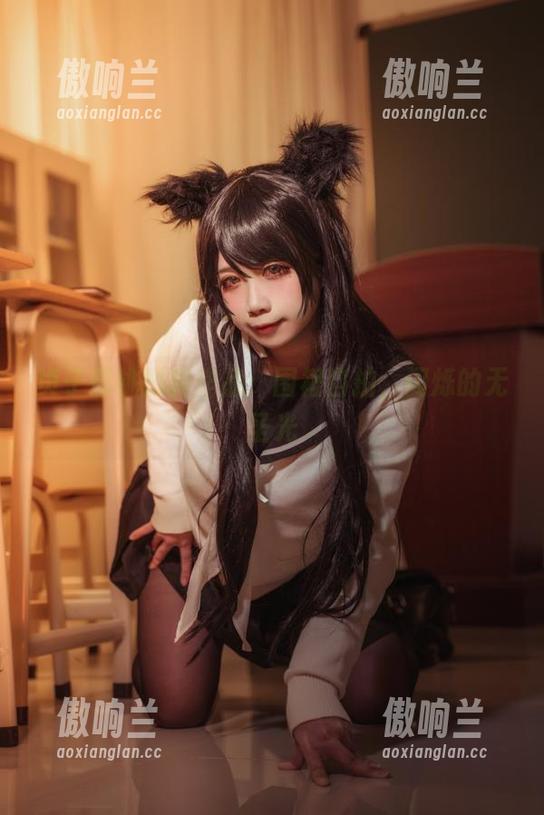 贞子蜜桃 贞子蜜桃的新作品:围裙自拍,闪烁的无圣光