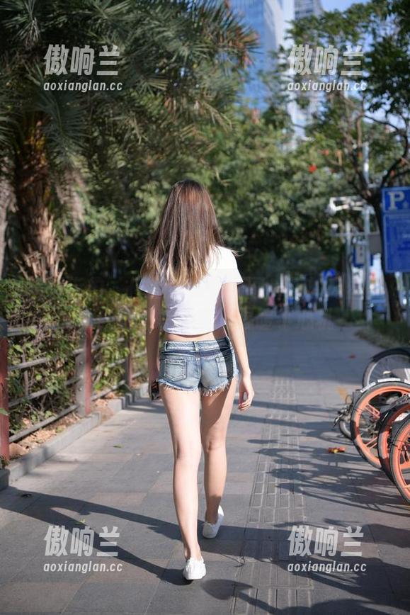 魔镜街拍 - 向婷婷致敬：图库里的肉丝美人，也让寒风变得温暖小心机