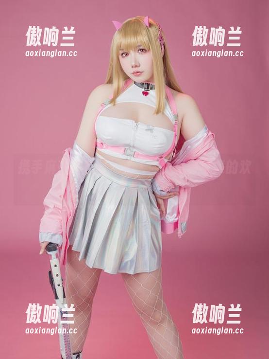 麻花麻花酱 携手麻花麻花酱,走入内衣写真全集的欢乐舞台